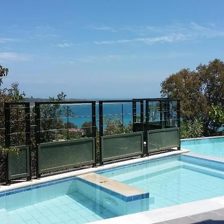 Lovely Open Plan Family In Kato Villa
