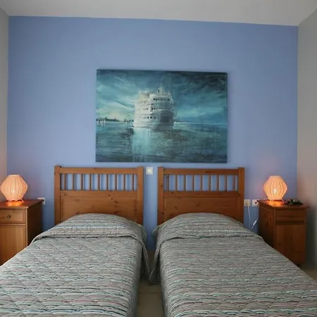 Vila Lovely Open Plan Family In Kato Katelios